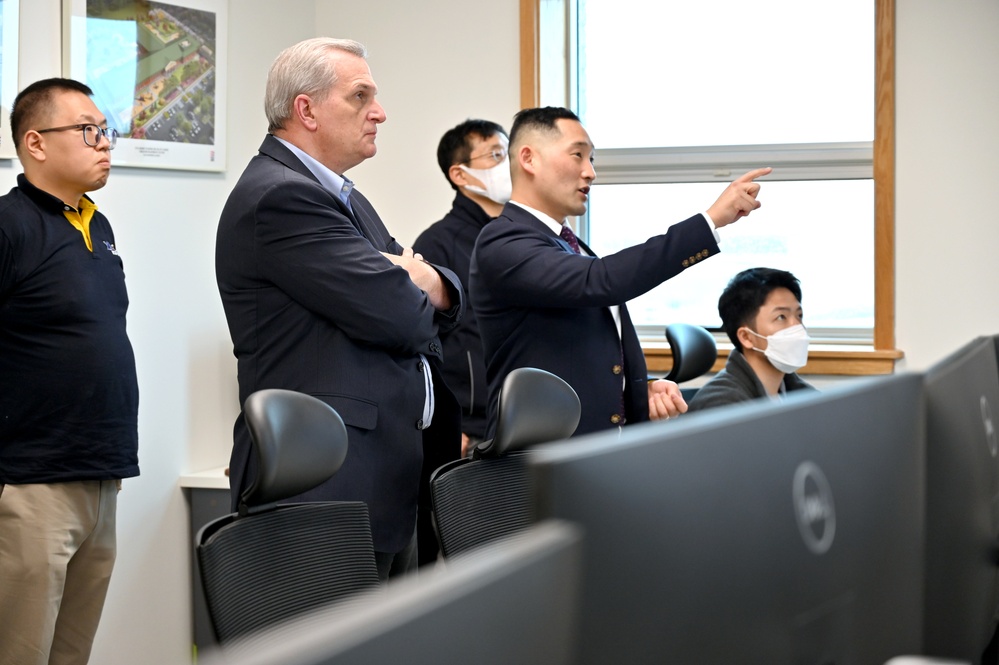 DASD visits Humphreys, observes new maintenance system