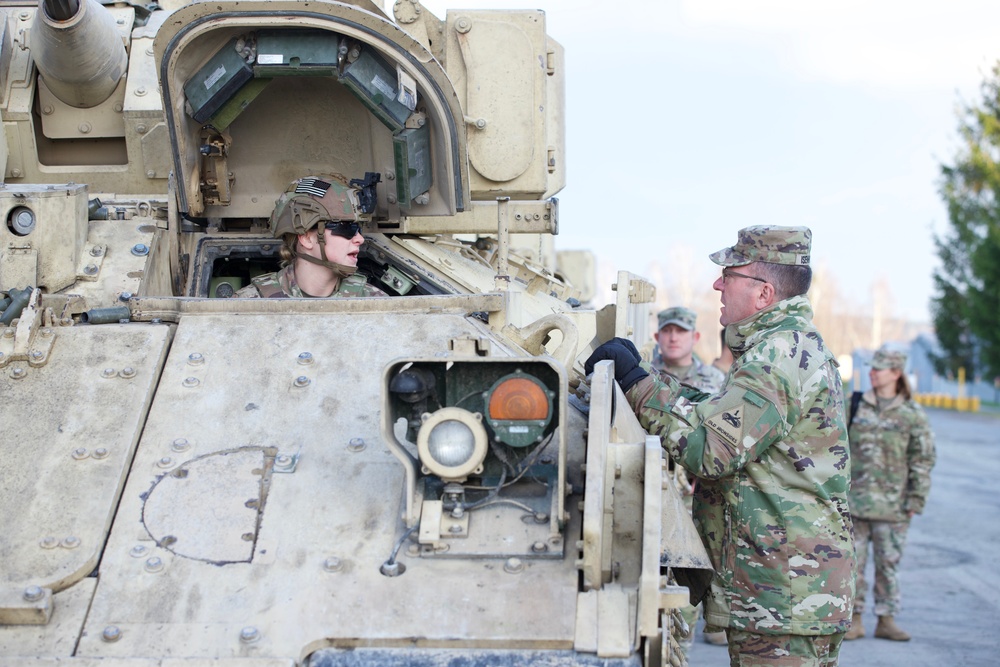 1AD CG Visits 2ABCT Command Teams in Germany