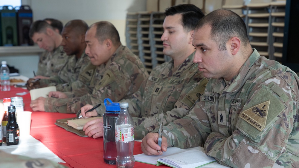 1AD CG Visits Command Teams in Germany