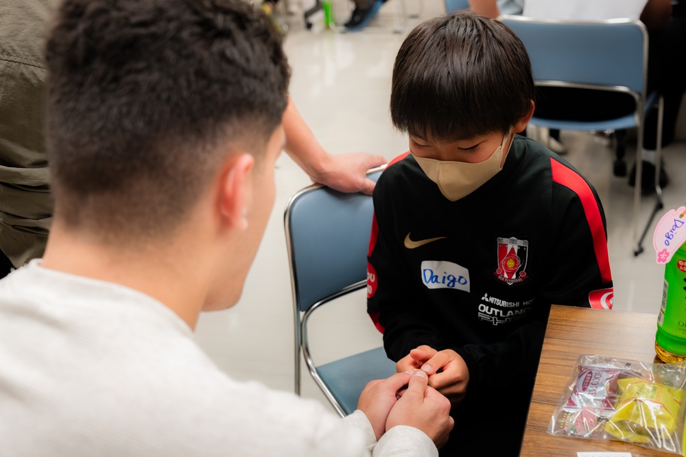 NATR: MAG-12 Marines teach English to local Miyazaki students