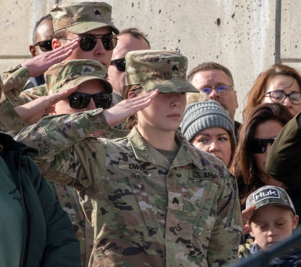 Pennsylvania National Guard leaders participate in Wreaths Across America