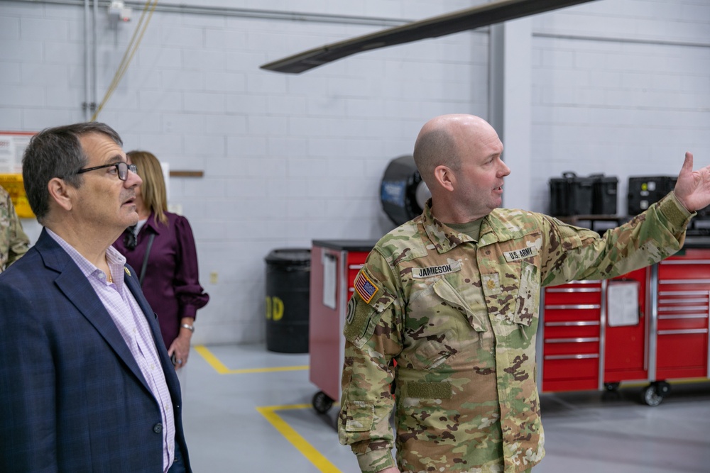 Congressman Gus Bilirakis visits Florida Army National Guard's 111th Aviation Regiment in Brooksville, Floirda