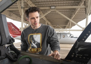 American Idol, Kris Allen's 12th Flying Training Wing Tour