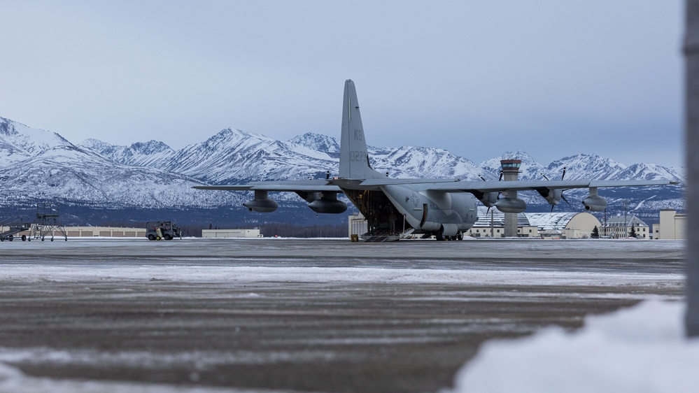 Alaska Marines deliver toys to children in remote locations