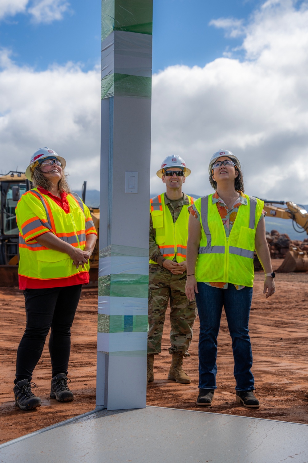 USACE personnel and contractors provide updates and tour of temporary school to Rep. Jill Tokuda