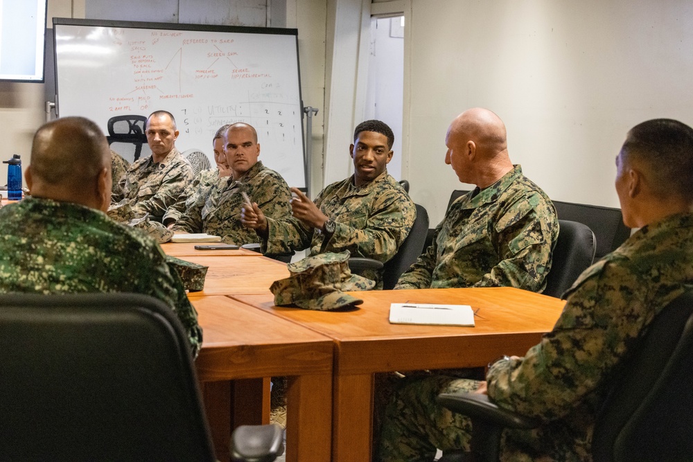 Senior Philippine Marine Corps Leadership Visit Camp Pendleton