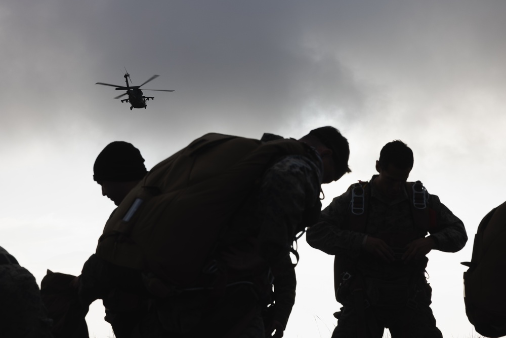 3d Recon Parachute Operations Day 2