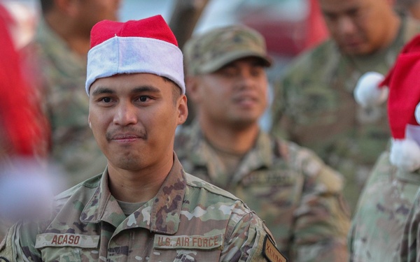 Service members take children shopping for "Heroes and Helpers" holiday event