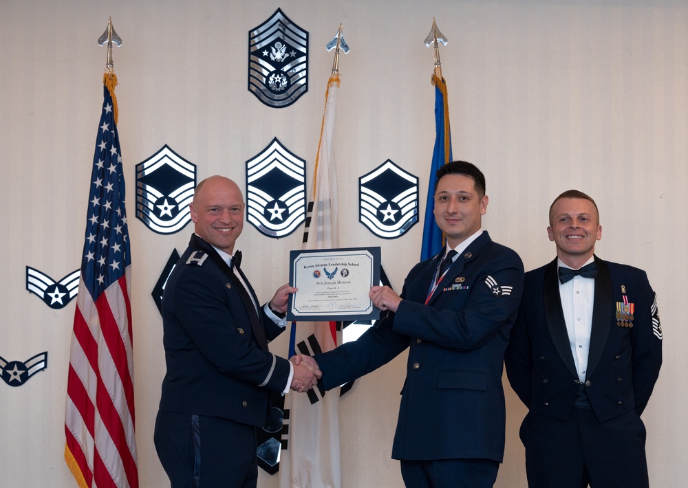 New Leaders New Year: Wolfpack congratulates ALS graduates