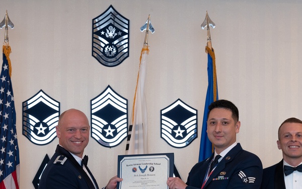 New Leaders New Year: Wolfpack congratulates ALS graduates