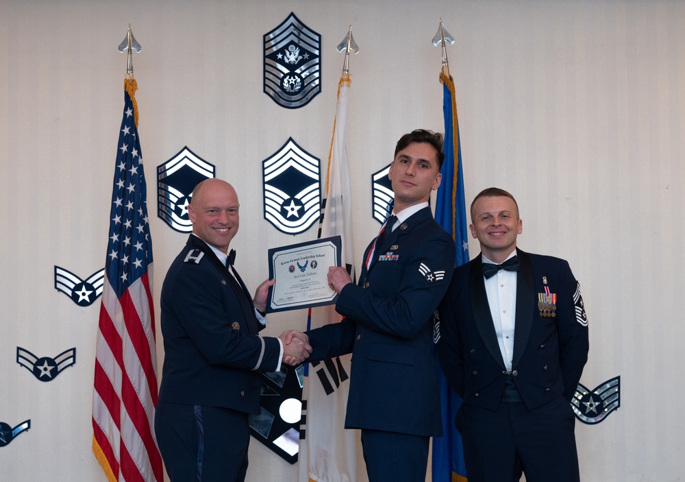 New Leaders New Year: Wolfpack congratulates ALS graduates