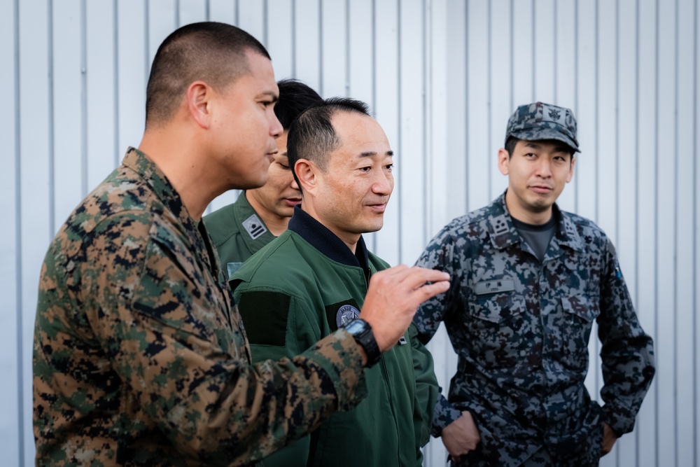 NATR: JASDF service members observe U.S. expeditionary operations