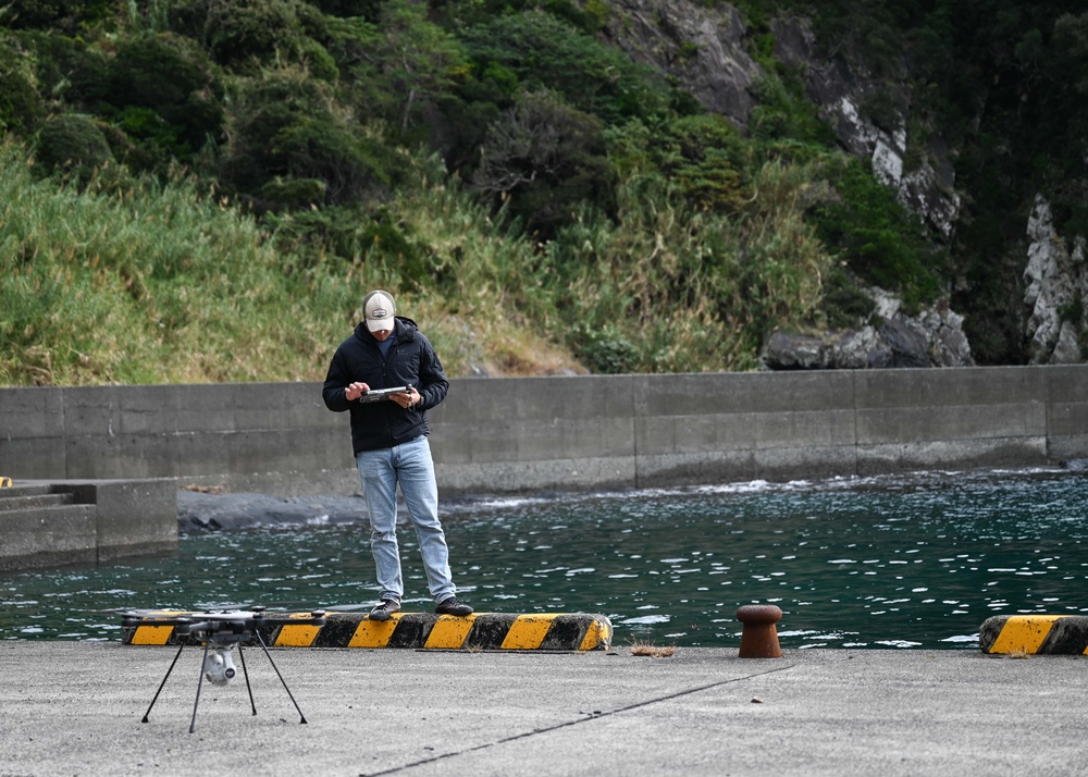 Joint Operations Center Yakushima Island Conducts Osprey Recovery Operations