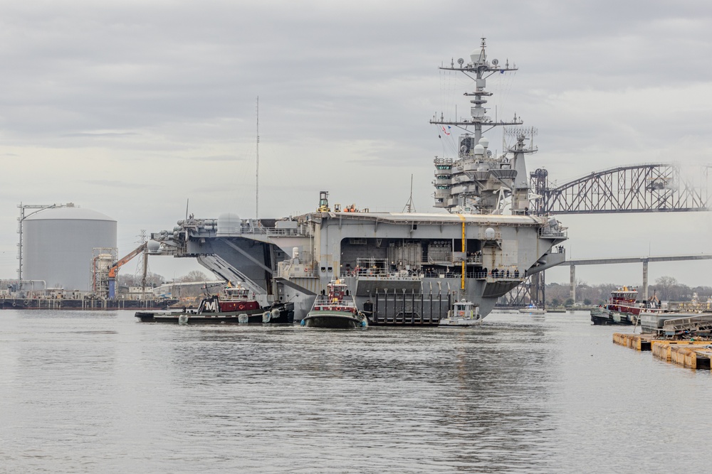 USS Harry S. Truman returns to Naval Station Norfolk