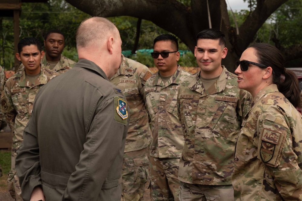 12th Air Force Deputy Commander visits Soto Cano Air Base