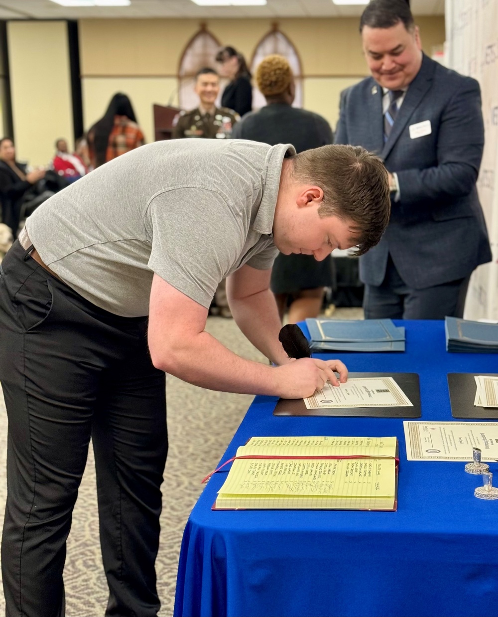 Vets to Tech program celebrates milestone graduation