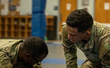 DVIDS - Images - U.S. Army Officer swaps unit patches with Polish Officer  [Image 9 of 9]