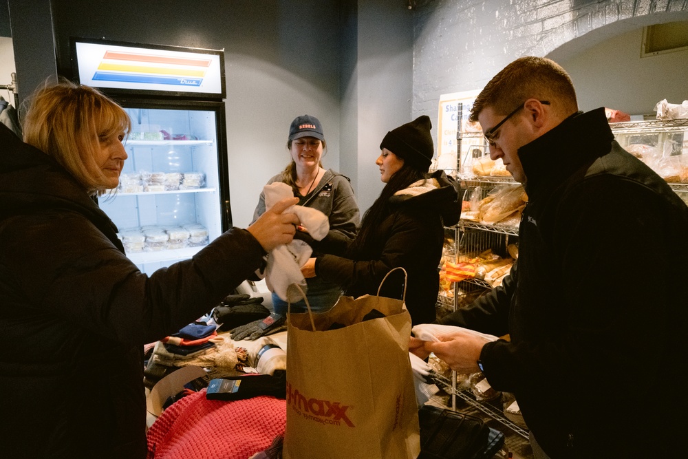 USACE Buffalo District ERA Donates Clothes to Neighbors in Need
