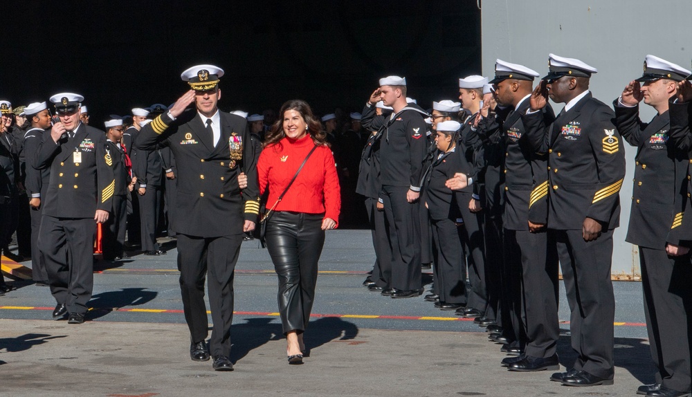 The change of command was presided by Rear Adm. Sean R. Bailey, commander Carrier Strike Group EIGHT, where Capt. Dave Snowden relieved Capt. Gavin Duff as Truman's new commanding officer.