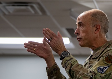 Air Force Surgeon General visits Team Charleston, gains insight into mission