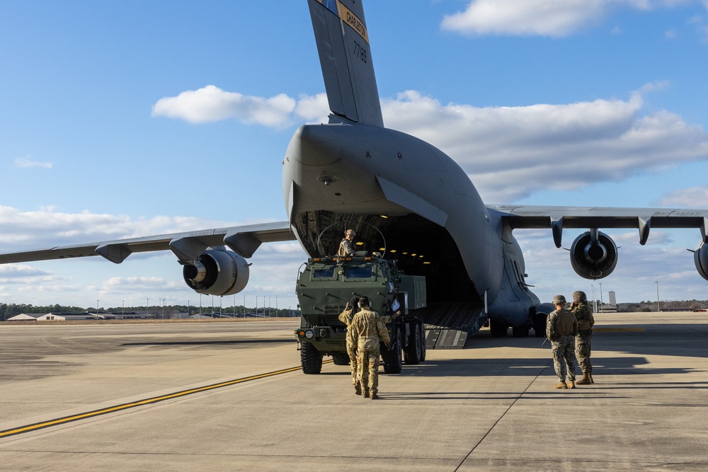 2/10 Marines and MARSOC conduct HIRAIN