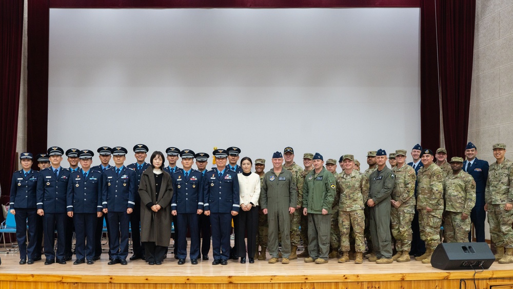 Team Kunsan welcomes new ROKAF 38th Fighter Group commander