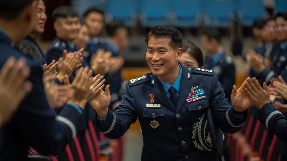 Team Kunsan welcomes new ROKAF 38th Fighter Group commander