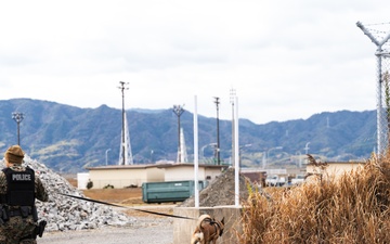 DVIDS - Images - Joint MWD Explosive Detection Training [Image 10 of 20]