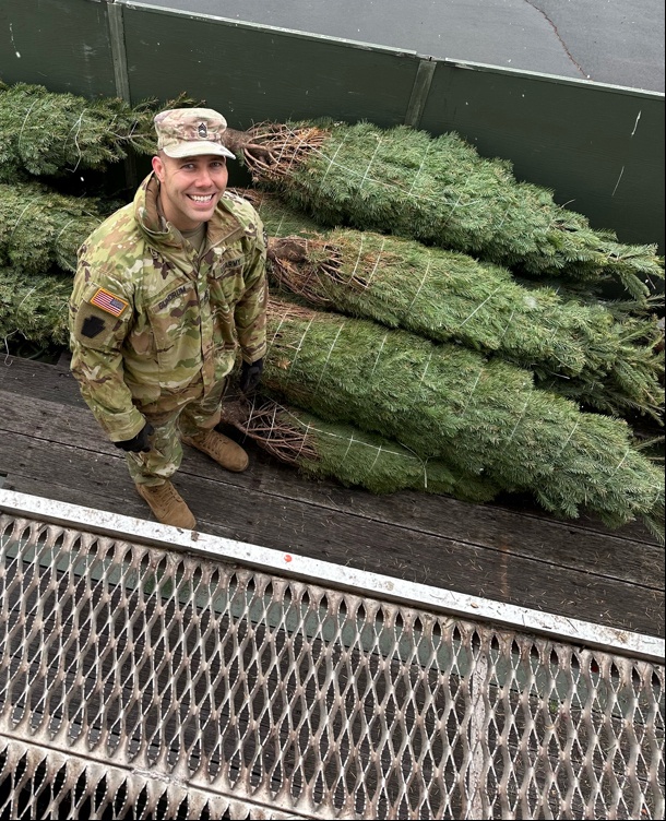 Cooperative effort provides veterans, National Guard members opportunity to have ‘real’ Christmas trees