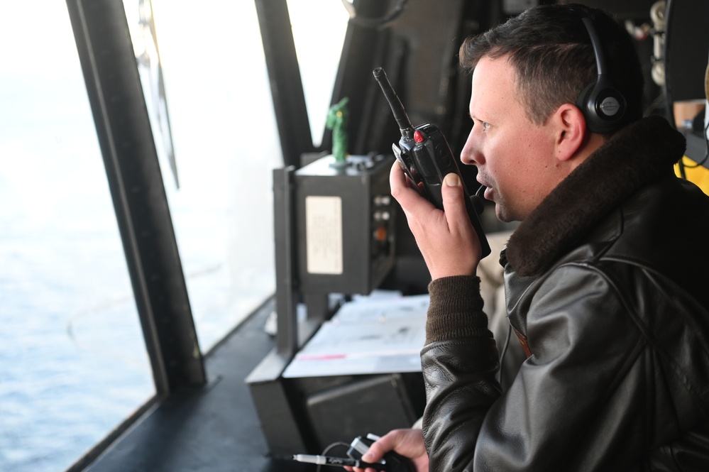 USS New York (LPD-21) flight operations