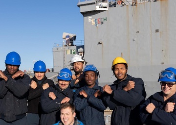 WAVY-TV 10 News Visits USS Stout