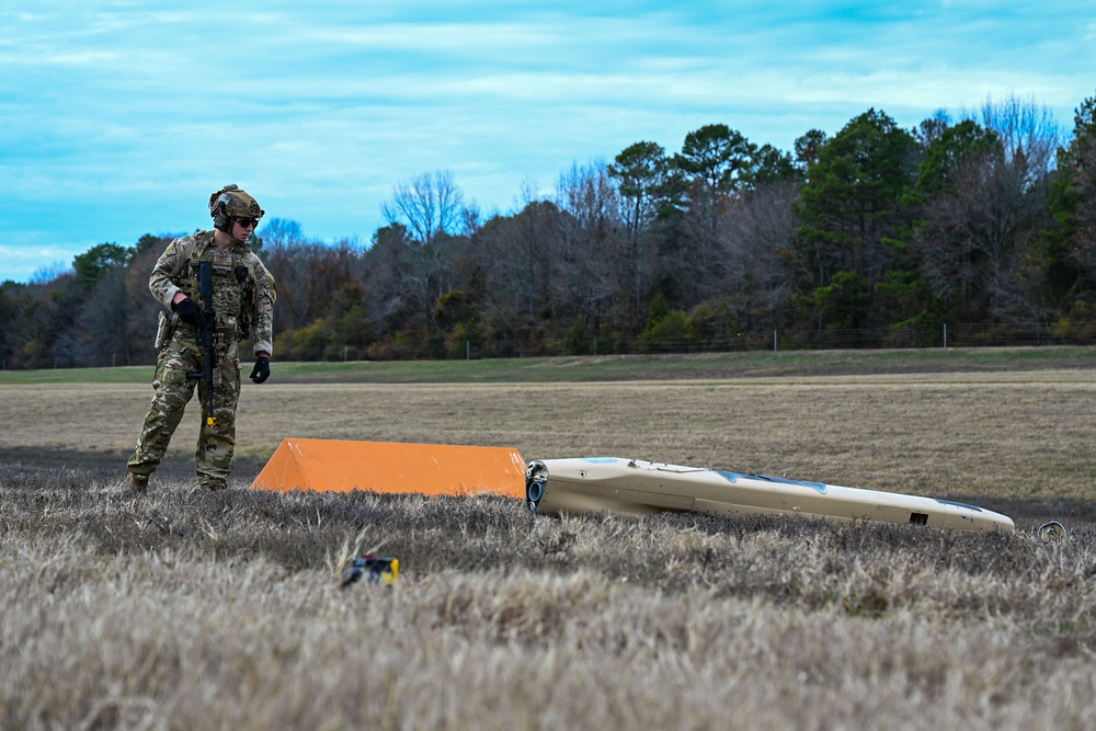 WAR Center conducts capstone event
