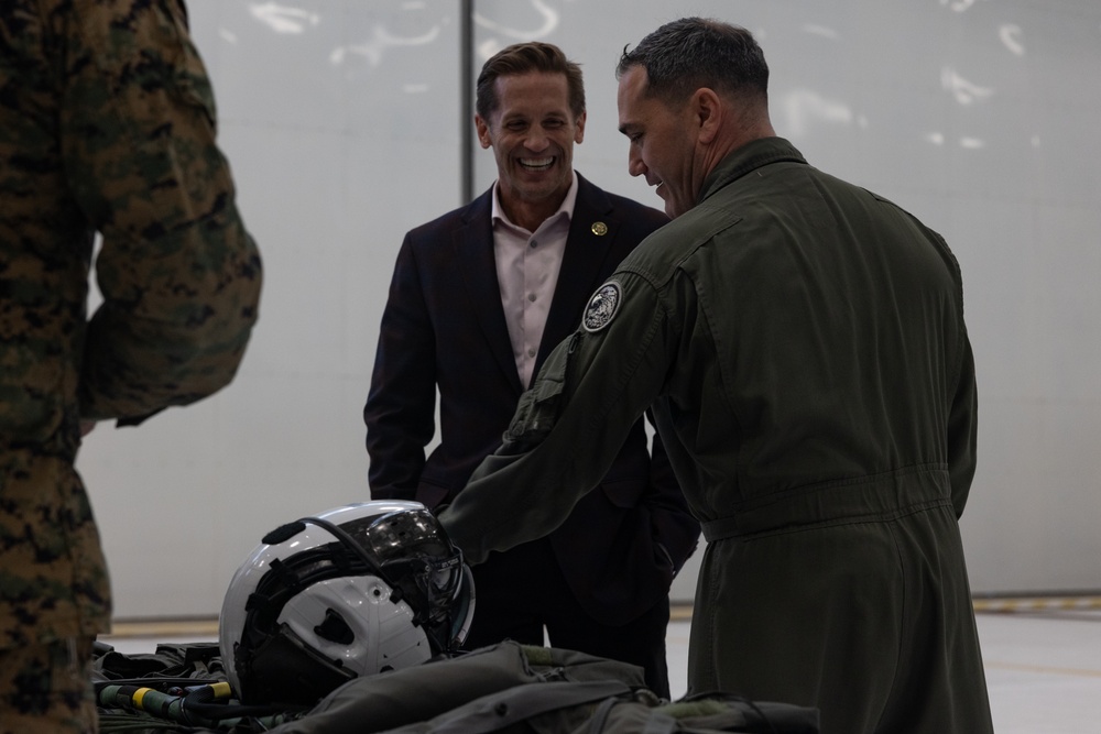 U.S. Rep. Rich McCormick visits Marine Fighter Attack Squadron (VMFA) 542