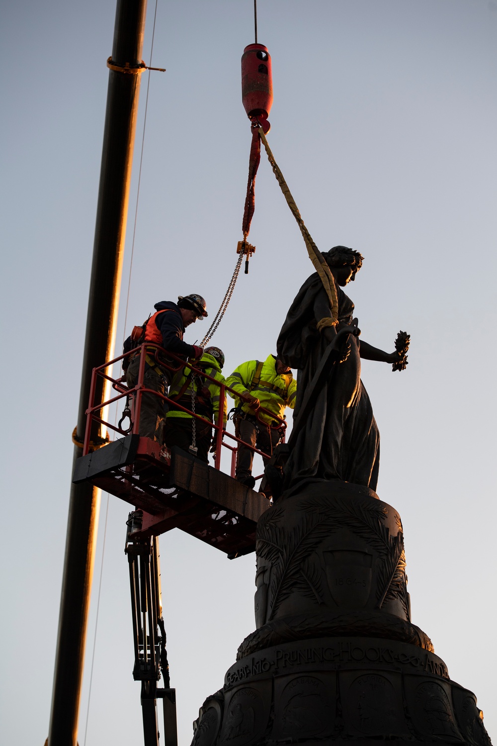 Confederate Memorial Removal