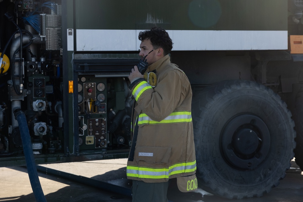 ARFF simulated aircraft fire training