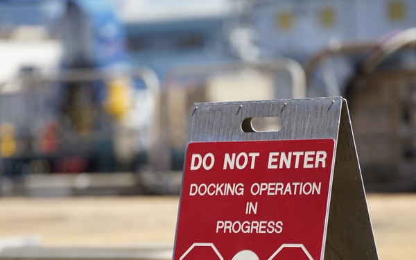 USS Minnesota (SSN 783) Undocking