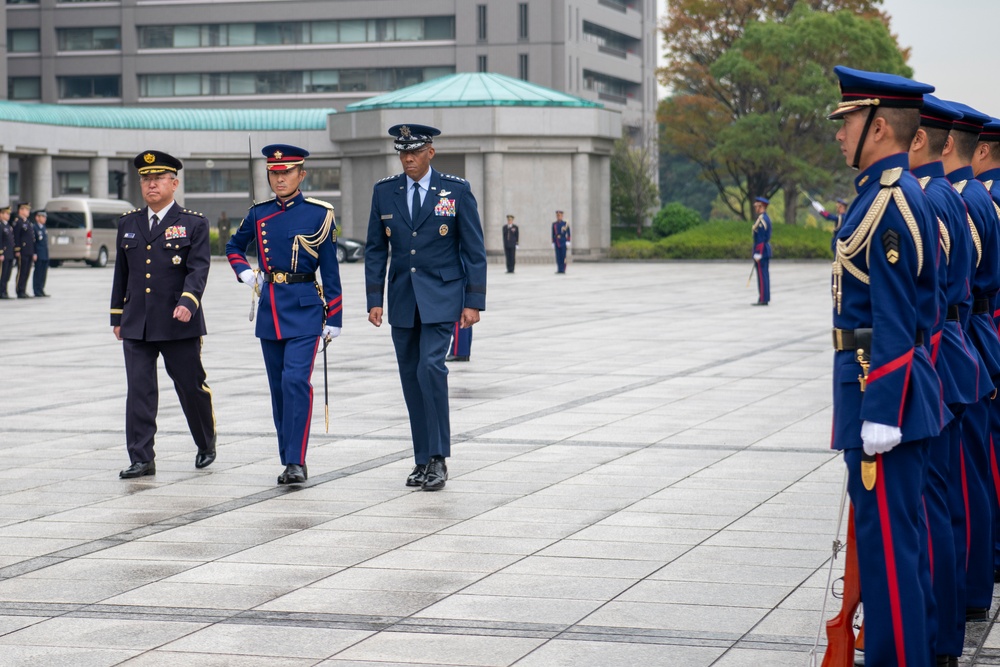 Gen. Charles Q. Brown Jr. Visits Japan