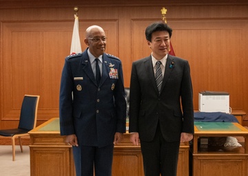 Gen. Charles Q. Brown Jr. Visits Japan