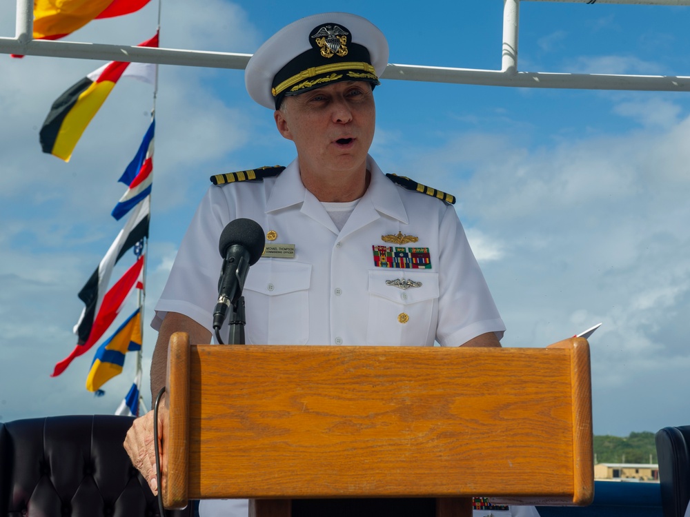 Frank Cable Holds Change of Command Ceremony