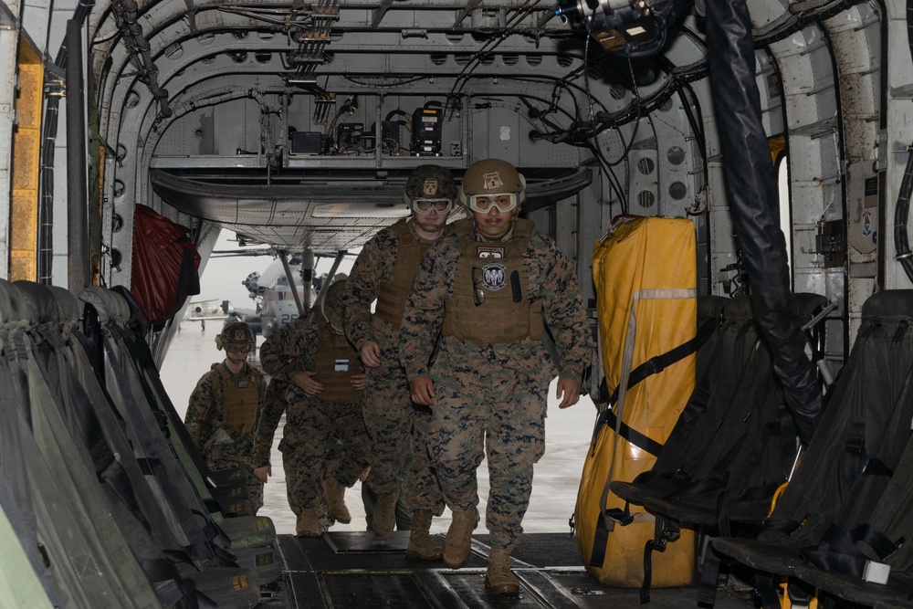 3rd Maintenance Battalion conducts CH- 53E Super Stallion Air Mobility Exercise