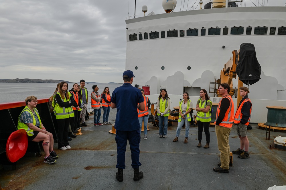 Coast Guard Cutter Polar Star (WAGB 10) holds tours in Hobart