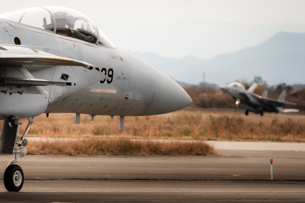 JASDF squadrons conduct flight operators at Nyutabaru Air Base