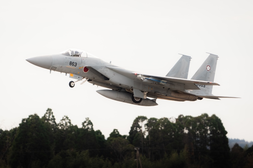 JASDF squadrons conduct flight operators at Nyutabaru Air Base