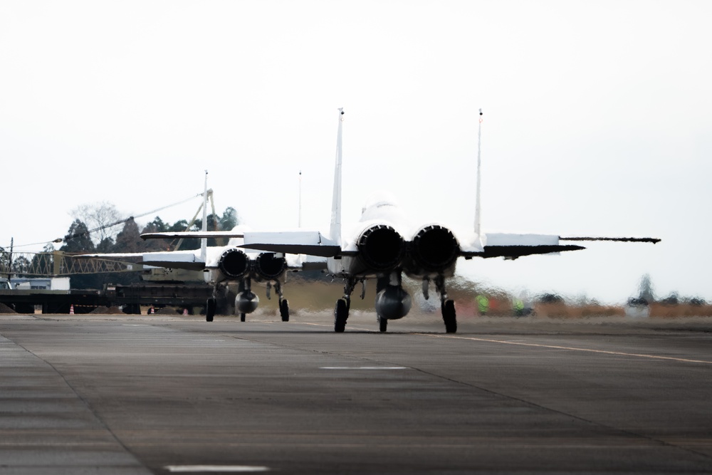 JASDF squadrons conduct flight operators at Nyutabaru Air Base