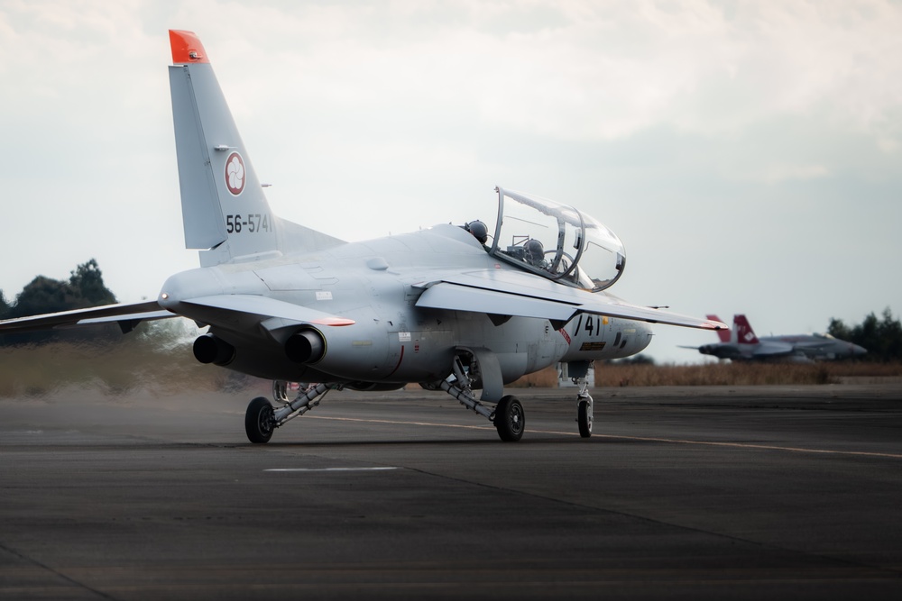 JASDF squadrons conduct flight operators at Nyutabaru Air Base