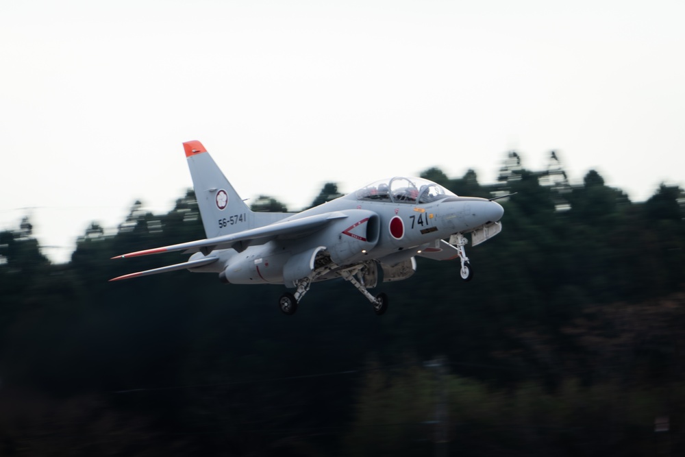 JASDF squadrons conduct flight operators at Nyutabaru Air Base