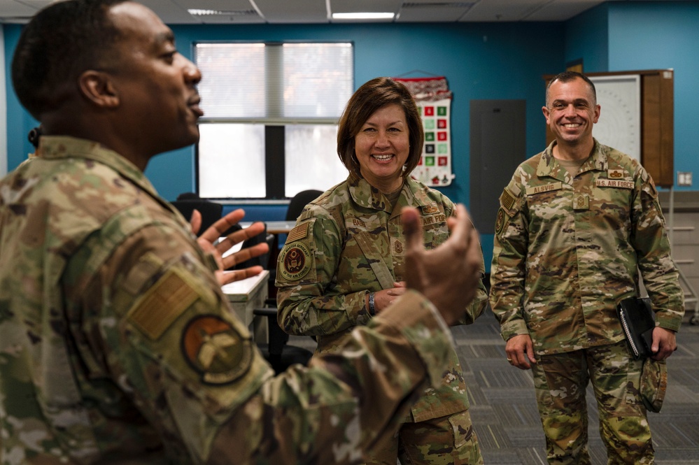 CMSAF, SAF/MR and Diamond 1 visit Keesler