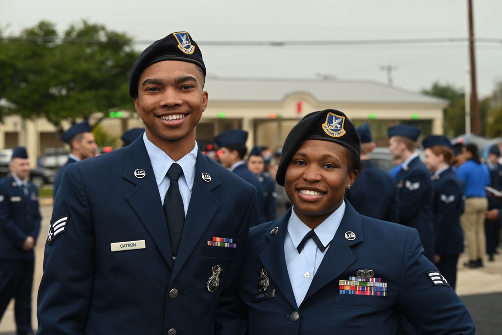 20th Annual Veterans Day Parade Goodfellow