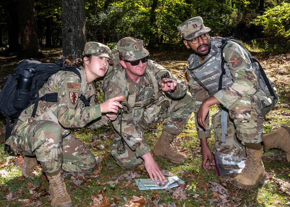 Medical Field Practicum 101 Provides Military Medical Students Unique Experience