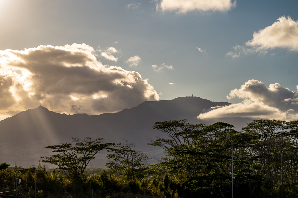 Fighting Wildfire in Hawaii_Series